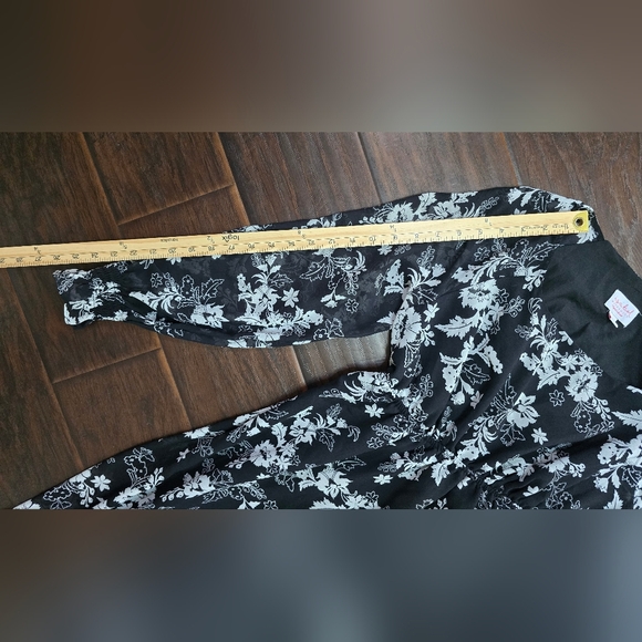 Ingrid & Isabel Maternity Floral Long Sleeve Womens Maxi Dress Size Medium - Picture 4 of 9